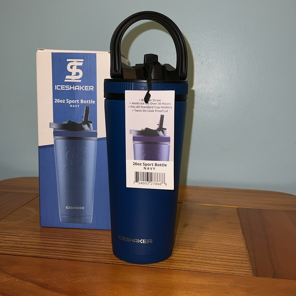 MWT ICE SHAKER SPORTS BOTTLE- NAVY 26 FL. OZ. - Picture 8 of 10